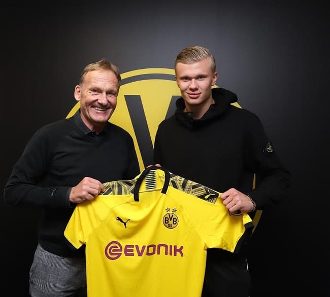 erling haaland signs borussia dortmund