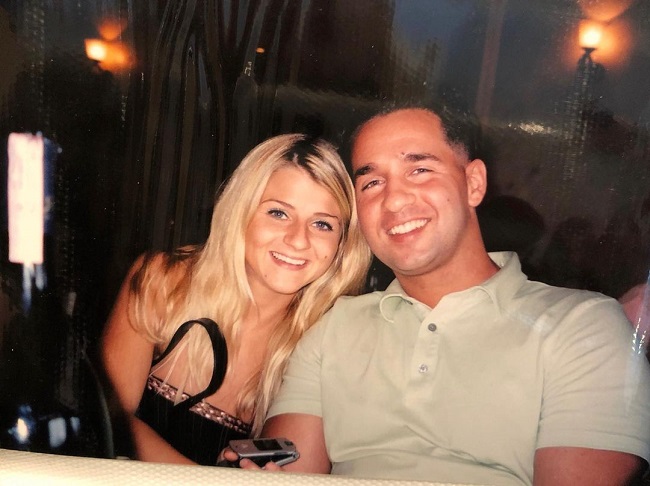 lauren pesce with husband mike sorrentino in college