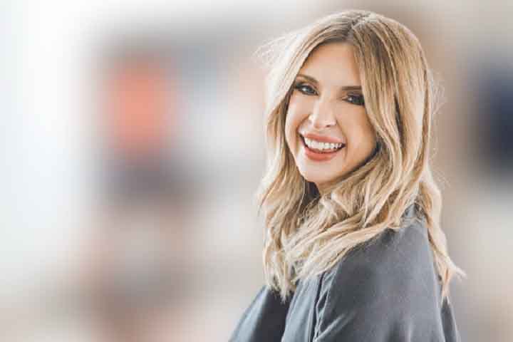 Lindsie Chrisley's Biography