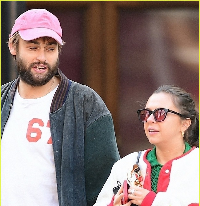 bel powley with boyfriend douglas booth