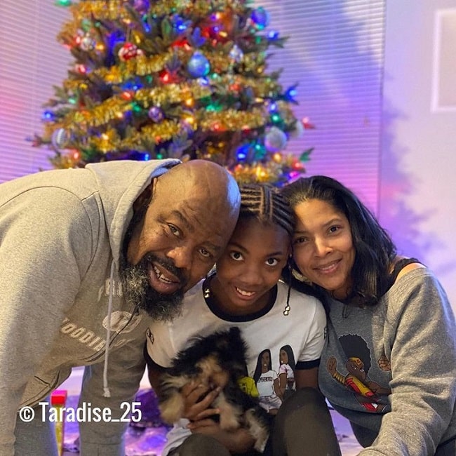 biz markie with wife tara markie and daughter averi