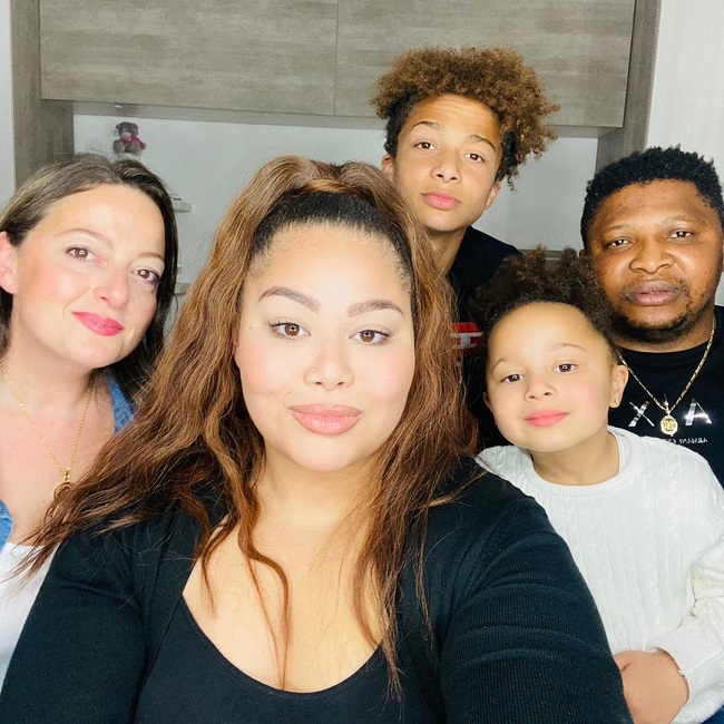 destiny chukunyere with her parents and siblings